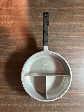 Vintage Peerless Products Divido Pan Aluminum 3 Sections 9"